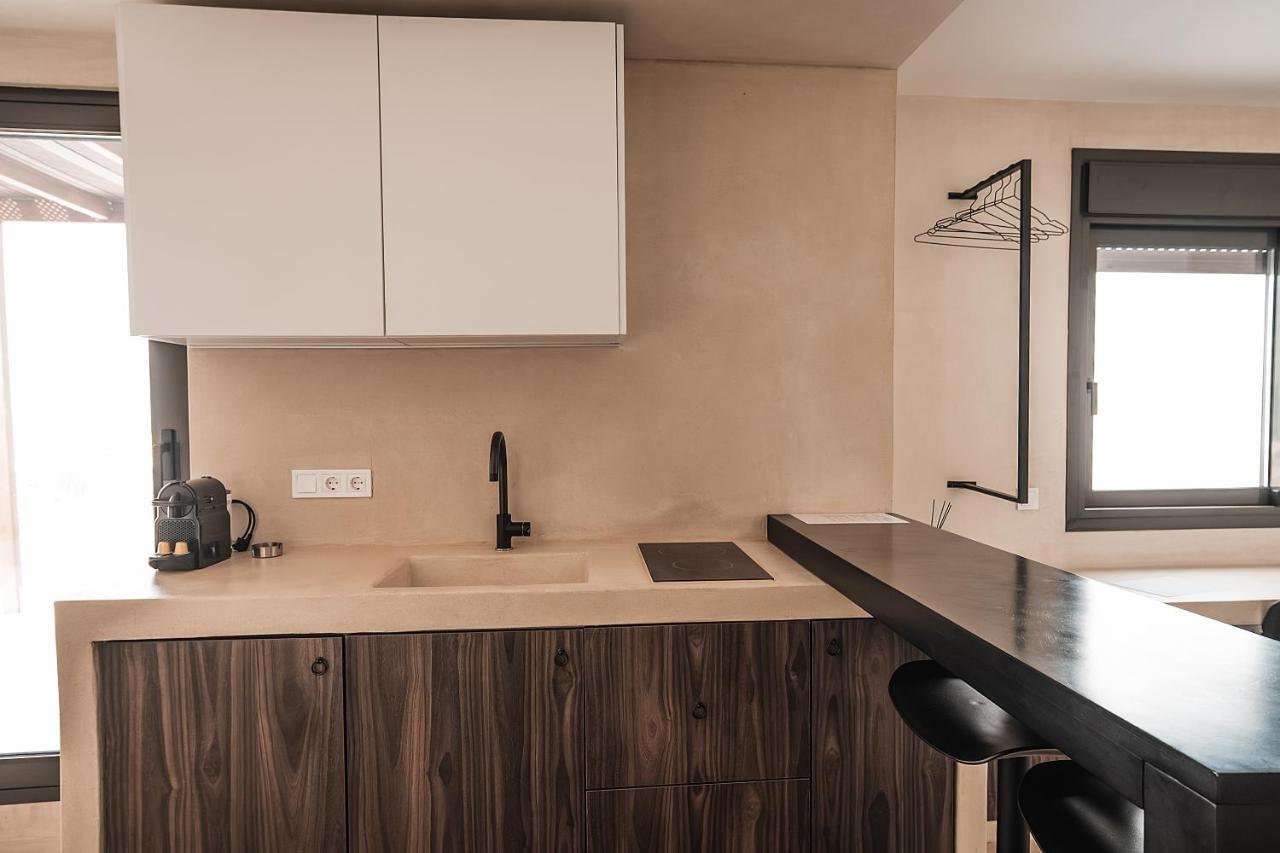 Suites With Magical View & Jacuzzi Athens Exterior photo