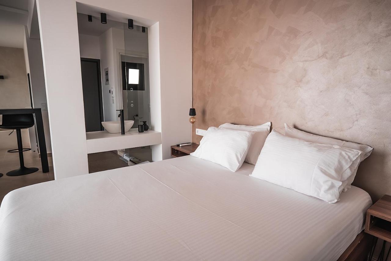 Suites With Magical View & Jacuzzi Athens Exterior photo