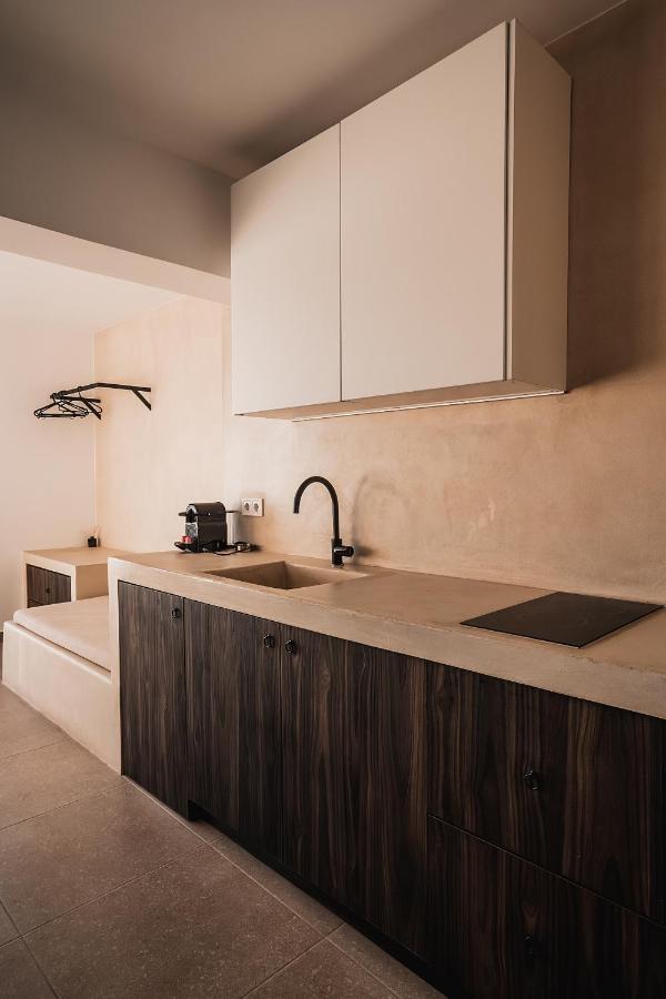 Suites With Magical View & Jacuzzi Athens Exterior photo