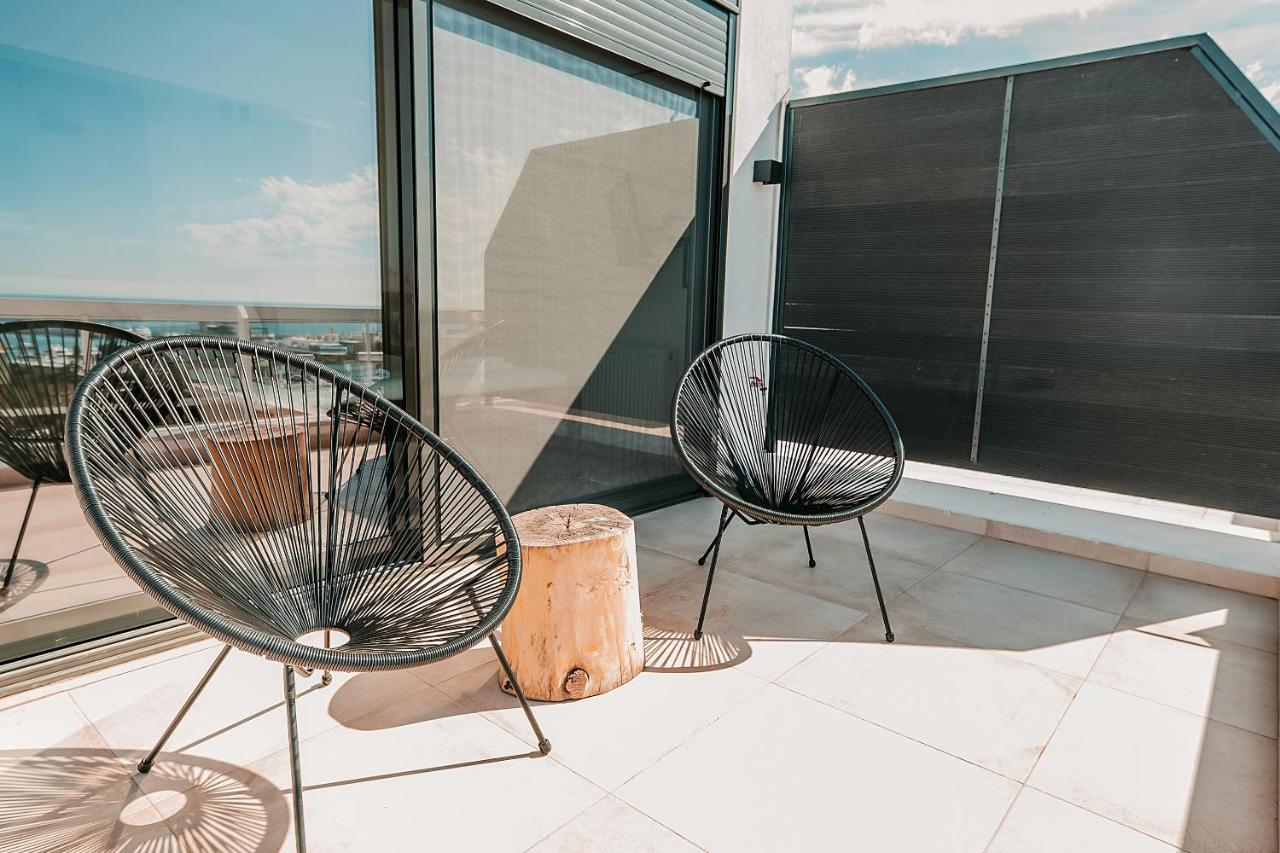 Suites With Magical View & Jacuzzi Athens Exterior photo